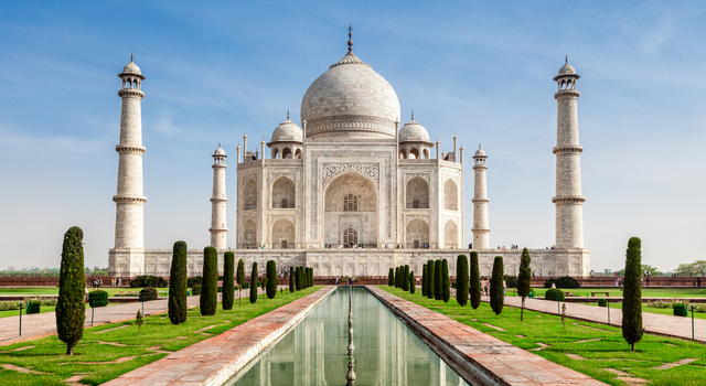 taj_mahal_shutterstock_122394565